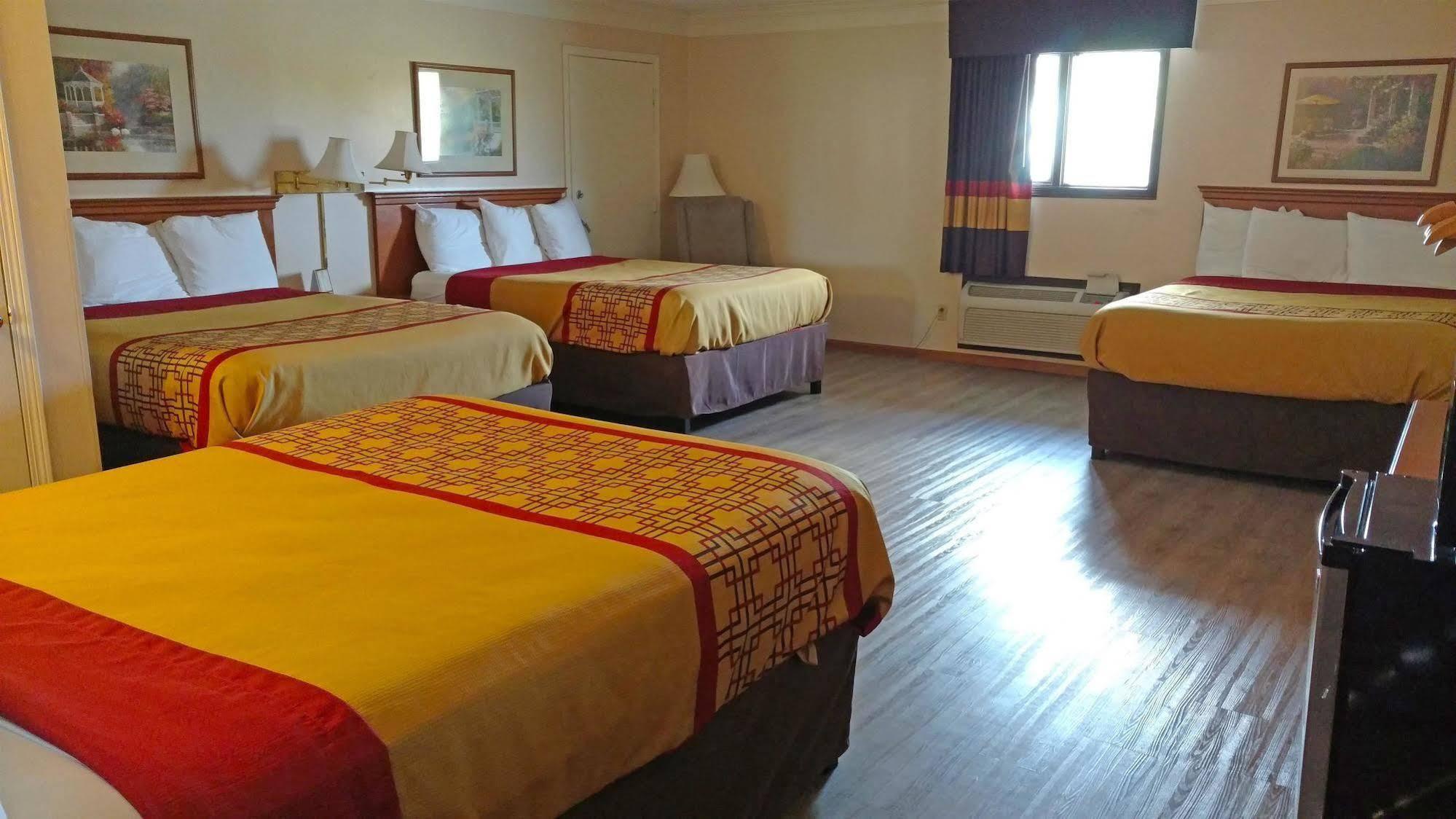 Americas Best Value Inn & Suites Thief River Falls Eksteriør bilde