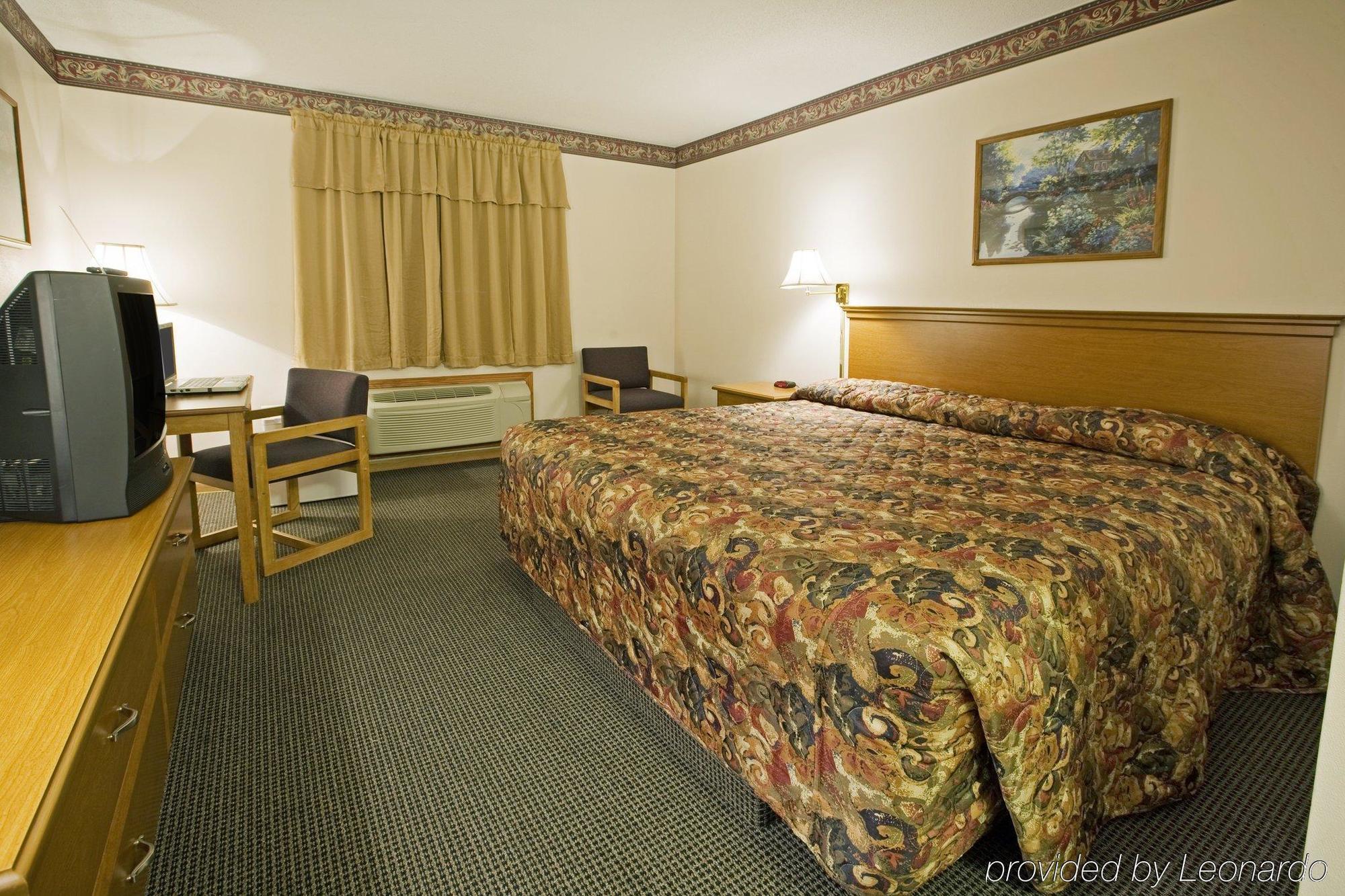 Americas Best Value Inn & Suites Thief River Falls Rom bilde